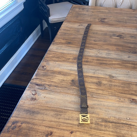 AUTHENTIC LOUIS VUITTON BELT - Picture 7 of 7
